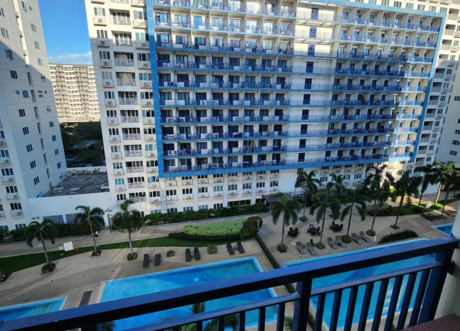 Mnm Place Manila