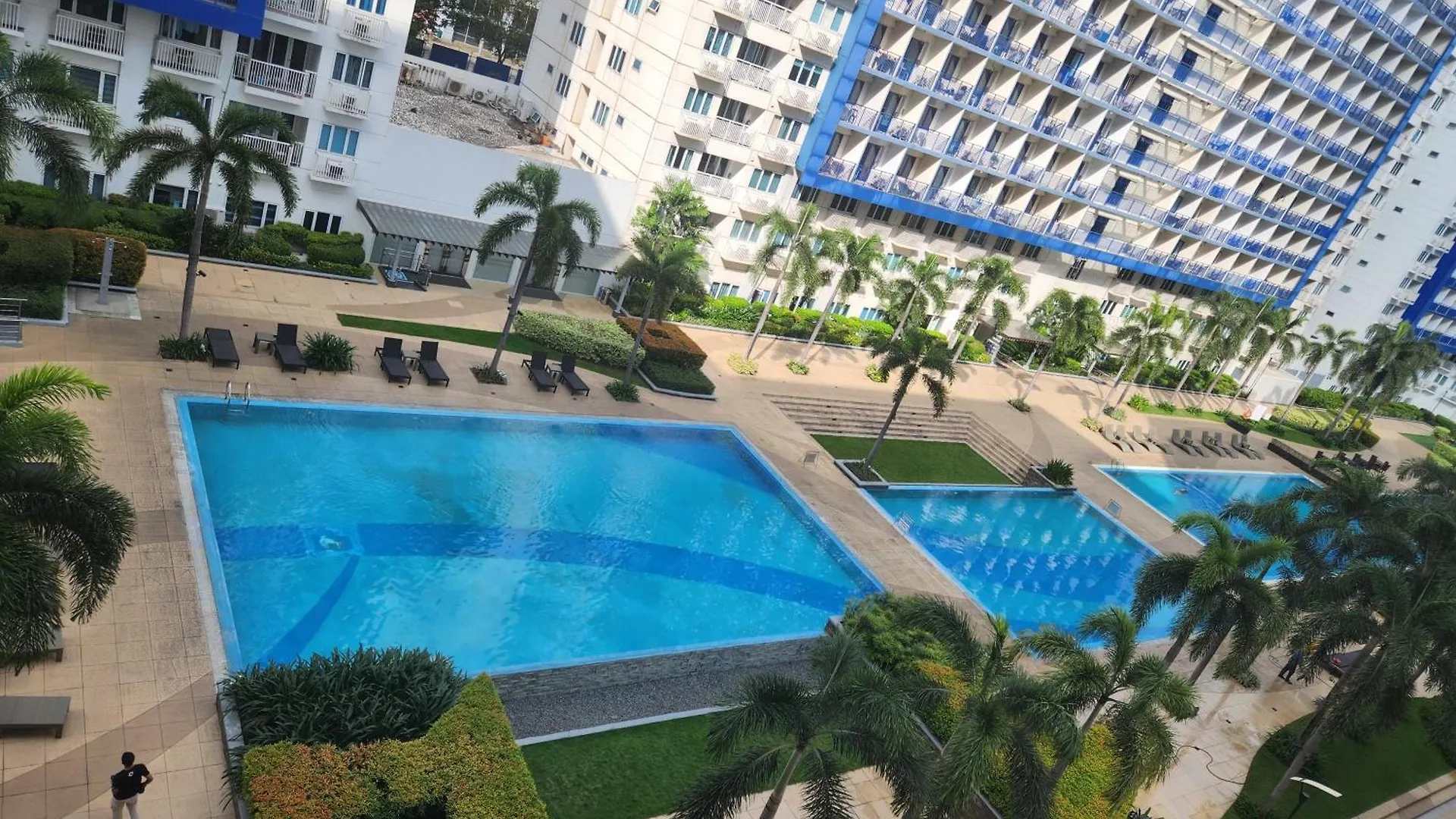 Mnm Place Manila Philippines