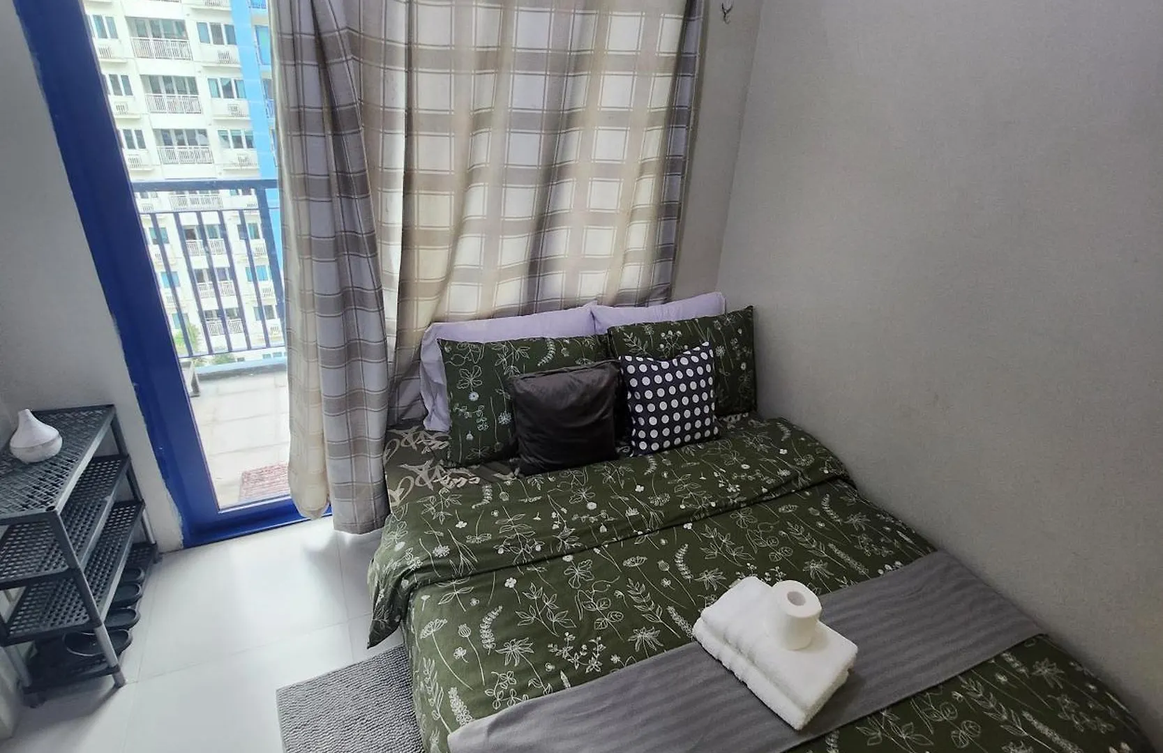 Mnm Place Manila